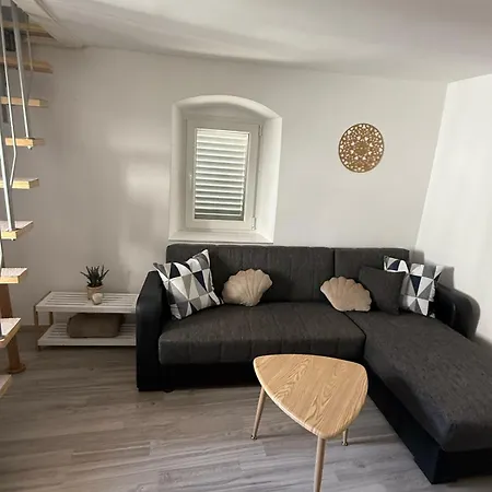 Mili Minihouse * Kaštela