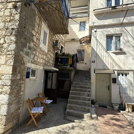 Mili Minihouse * Kaštela