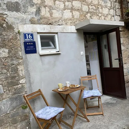 Hébergement de vacances Mili Minihouse Kaštela