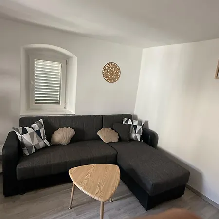 Mili Minihouse Holiday home Kastela