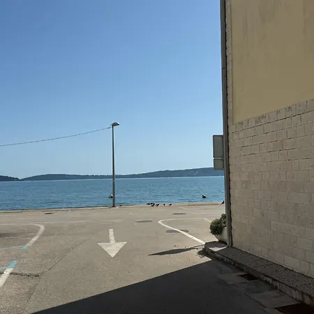 Mili Minihouse Holiday home Kastela