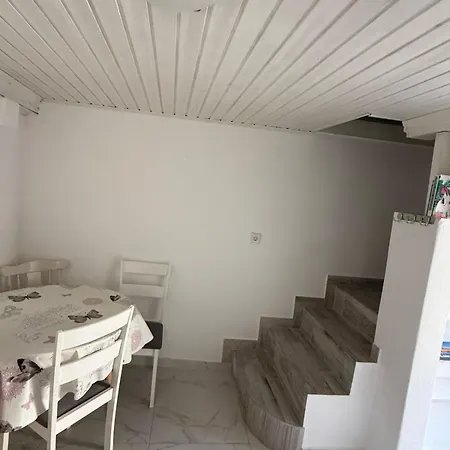 Holiday home Mili Minihouse