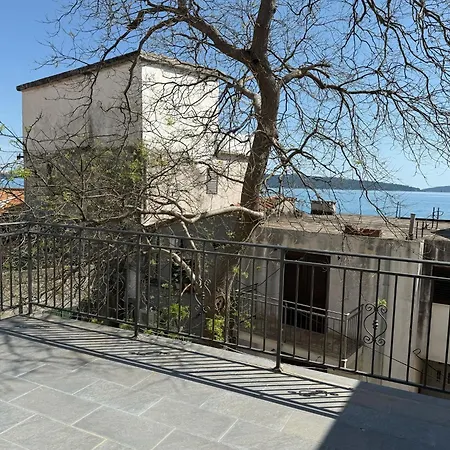 Casa de Férias Mili Minihouse Kaštela